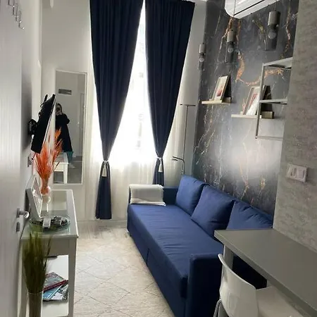 Danube Dwelling Rozsa 99 Lägenhet *