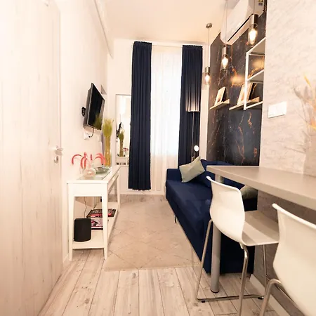 Apartment Danube Dwelling Rozsa 99 Budapest
