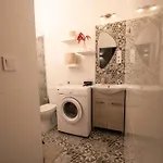 Appartement Danube Dwelling Rozsa 99 *
